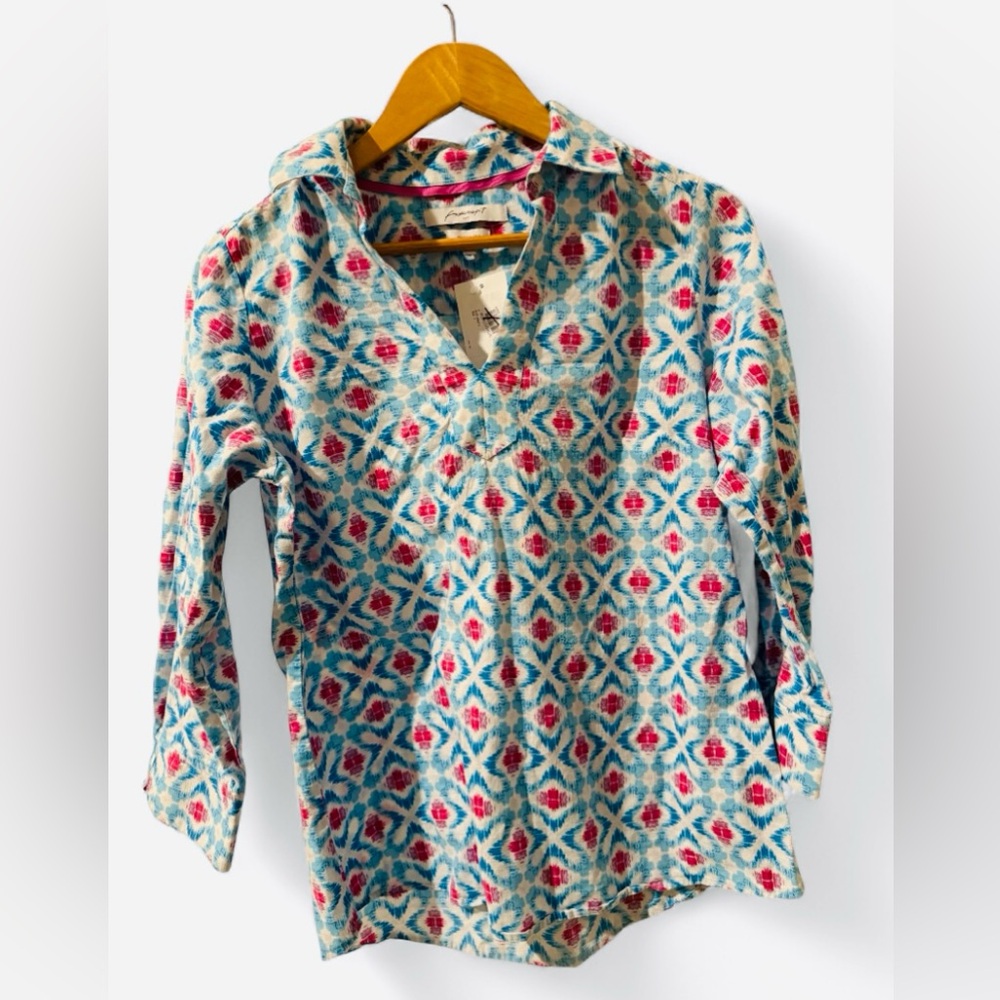 Foxcroft NYC Popover Top - Picture 2 of 5
